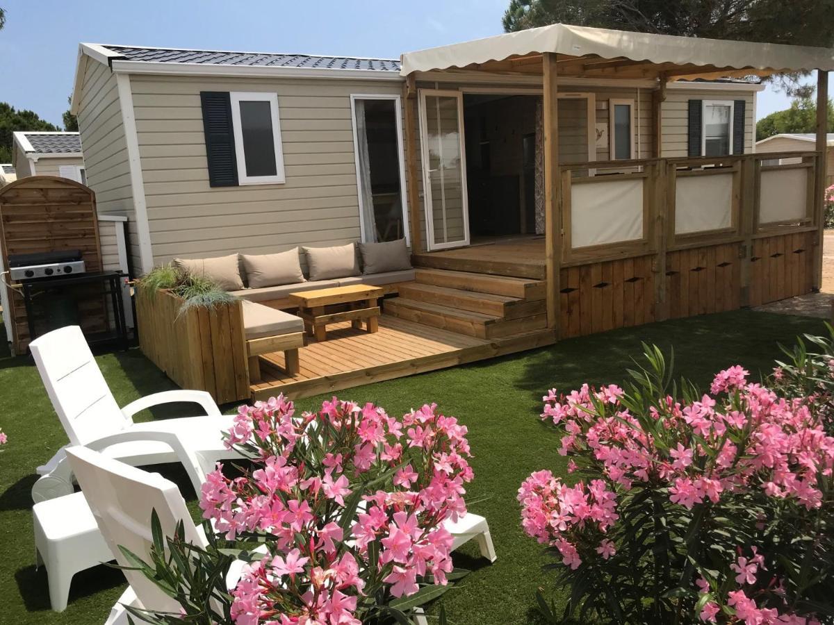 Mobil Home Camping Le Mar Estang Bord De Plage กาเนต์-อ็อง-รูสซียง ภายนอก รูปภาพ